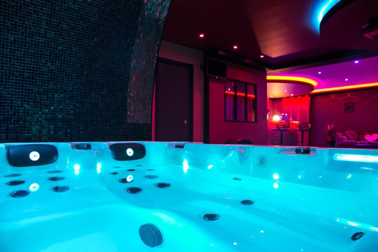 L'Insolite Spa Privatif "Suite Luxueuse-Jacuzzi" Toulouse Exteriör bild