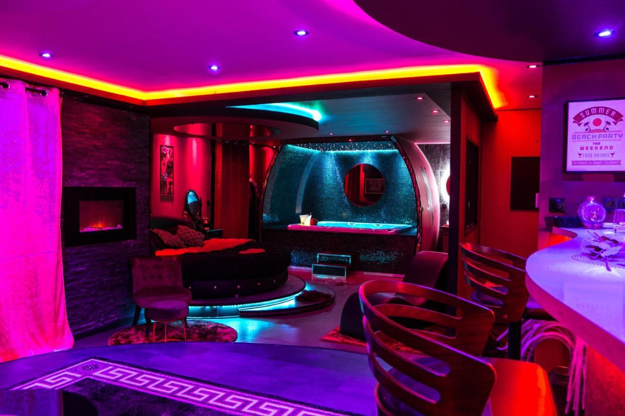 L'Insolite Spa Privatif "Suite Luxueuse-Jacuzzi" Toulouse Exteriör bild