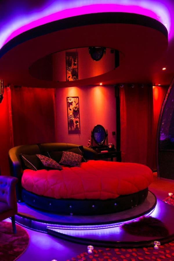 L'Insolite Spa Privatif "Suite Luxueuse-Jacuzzi" Toulouse Exteriör bild