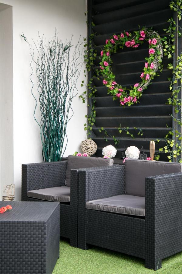 L'Insolite Spa Privatif "Suite Luxueuse-Jacuzzi" Toulouse Exteriör bild